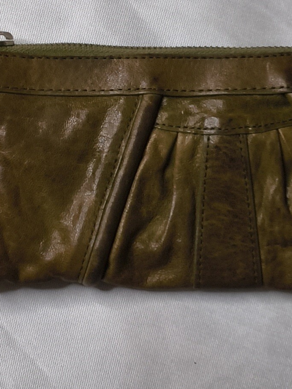 Junior Drake Olive Green Pleated Leather Wristlet Clutch